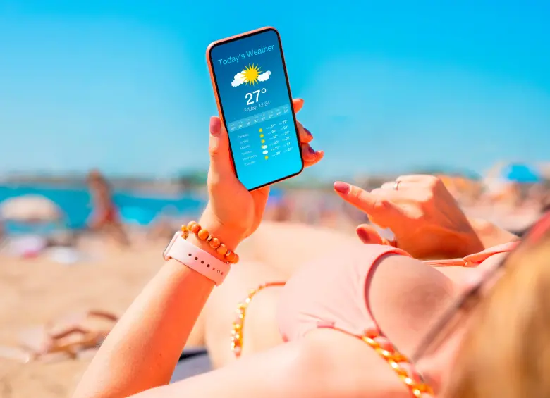 Un gran error es exponer el celular al sol. FOTO Getty