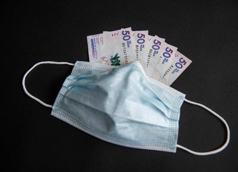 La pandemia desajustó las cuentas del Gobierno y es necesaria una reforma tributaria para reducir el déficit fiscal. FOTO Carlos Velásquez