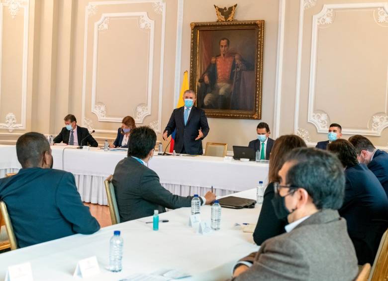La reunión que se realizó en Palacio fue liderada por el presidente Iván Duque y contó con 30 representantes de organizaciones sindicales. FOTO Presidencia