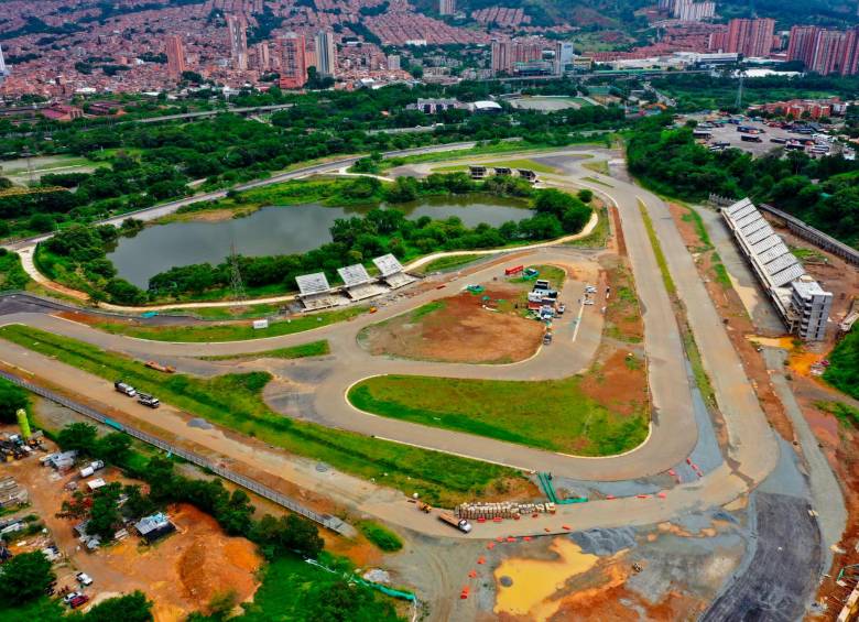 Lo contratado hasta el momento para esta obra asciende a los $148.000 millones. Gobernación de Antioquia avanza en plan de trabajo para retomar la ejecución. FOTO JUAN SEBASTIÁN CARVAJAL