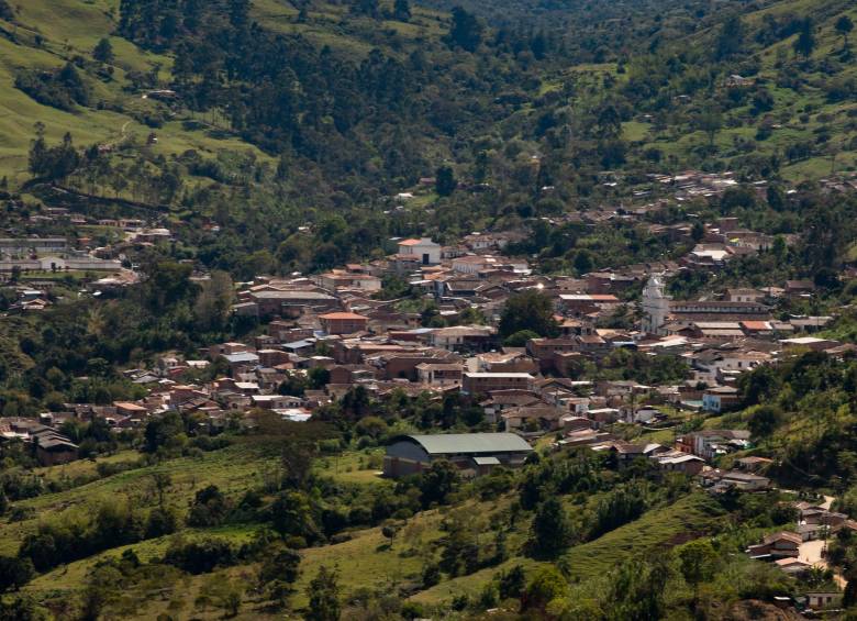 El triple homicidio ocurrió en Angostura, Norte de Antioquia. FOTO Edwin Bustamante
