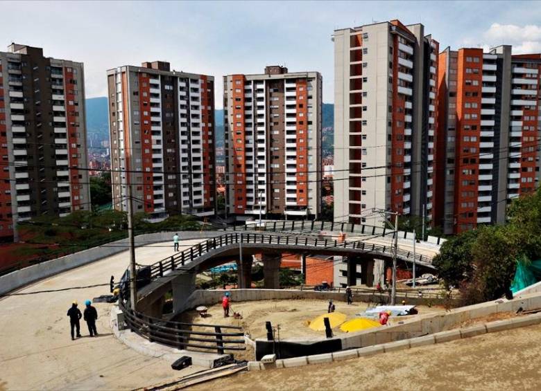 En la etapa final deben enfocarse en la pavimentación de las vías y adecuación de taludes. FOTO: CORTESÍA 