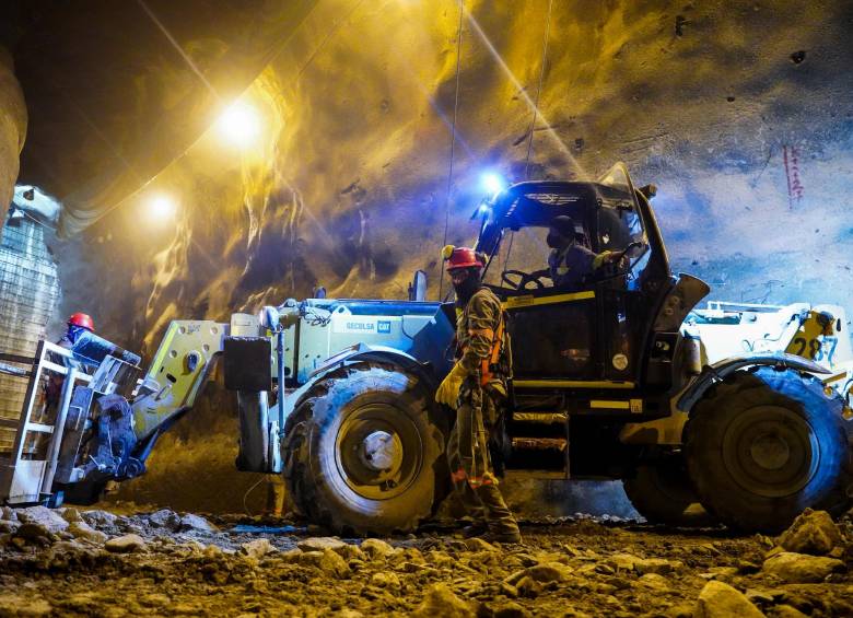 Una de las urgencias del megaproyecto es lograr que entren en operación dos turbinas de generación antes del 30 de noviembre. FOTO: JULIO CÉSAR HERRERA