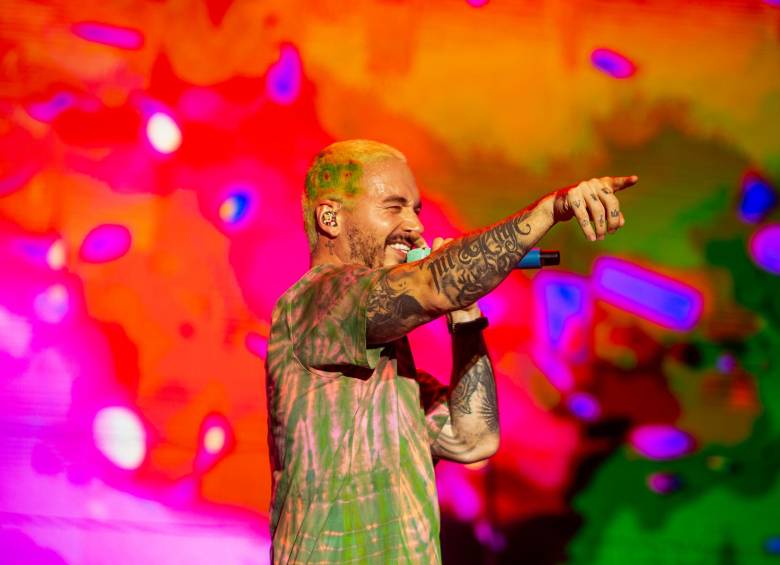 J Balvin anunció hace unos días el lanzamiento de su aplicación OYE, enfocada en la salud mental. FOTO CARLOS VELÁSQUEZ.