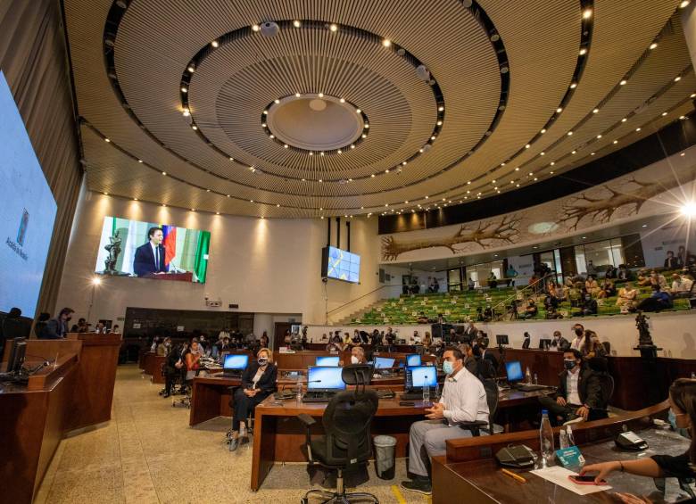 El Concejo de Medellín aprobó las vigencias futuras, en medio de la polémica entre algunos corporados y la Alcaldía. FOTO: EDWIN BUSTAMANTE
