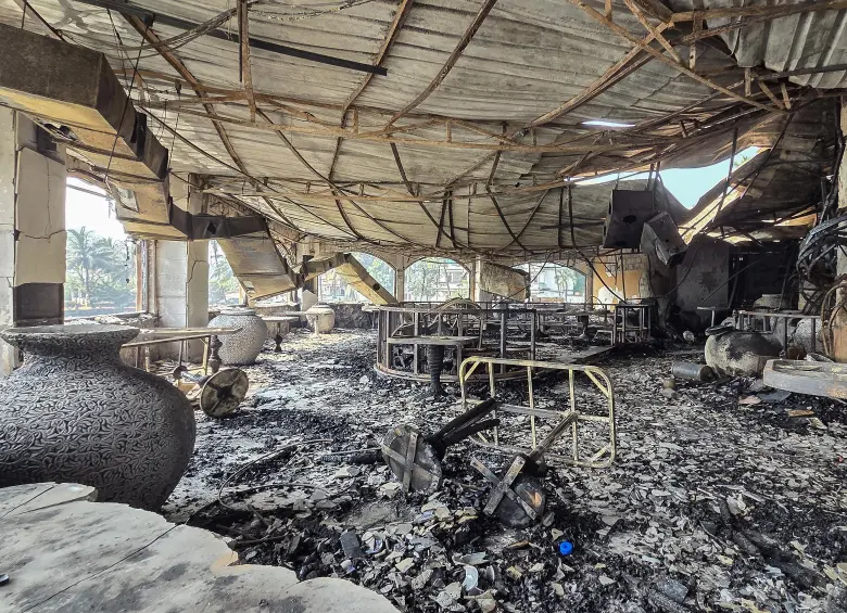 Un incendio que arrasó una discoteca india en la popular región turística de Goa mató a 25 personas, según informó el ministro jefe del Estado este 7 de diciembre. FOTO: AFP