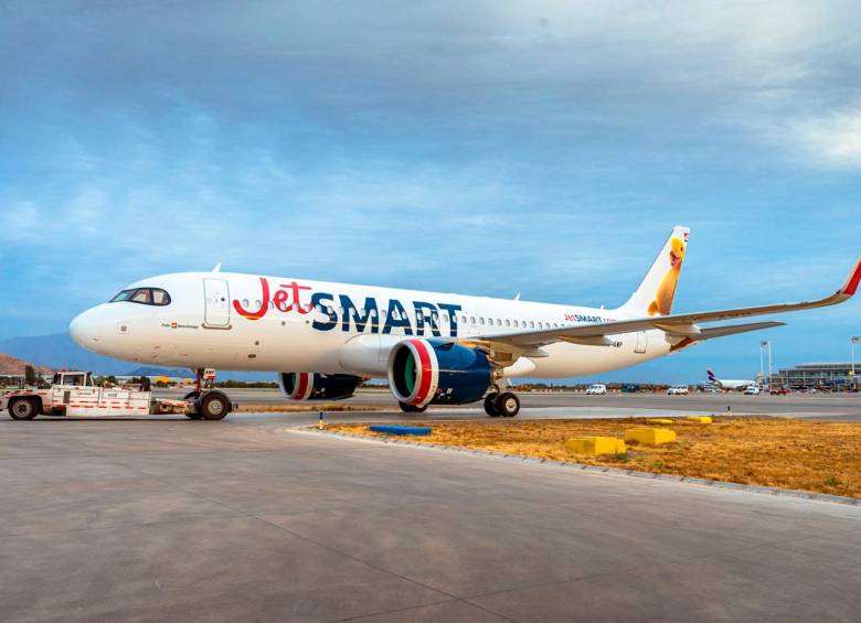 JetSmart inició operaciones en Colombia a finales de 2019, conectando en la actualidad a Bogotá, Medellín y Cali con Santiago de Chile y a Cali con Antofagasta. FOTO: CORTESÍA