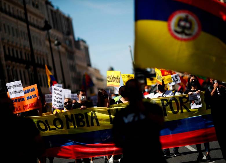 En la manifestación participarón al menos 200 personas. FOTO EFE