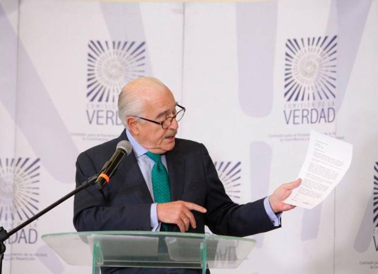 El expresidente Andrés Pastrana ante la Comisión de la Verdad. Foto Cortesía