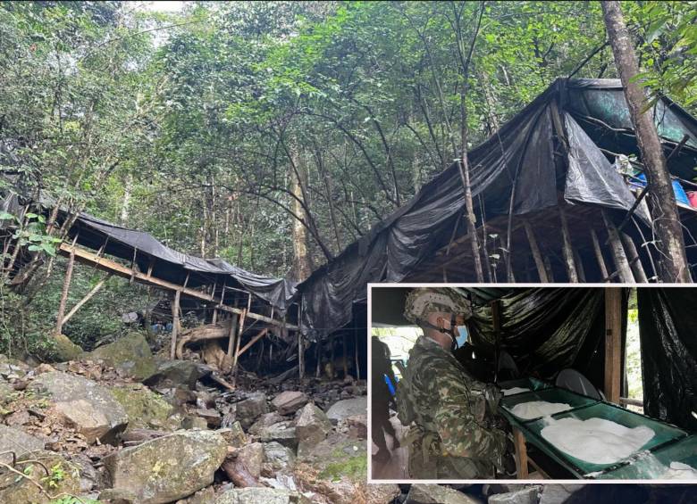 Así estaba incrustado en medio de las montañas el complejo cocalero. FOTO: Cortesía