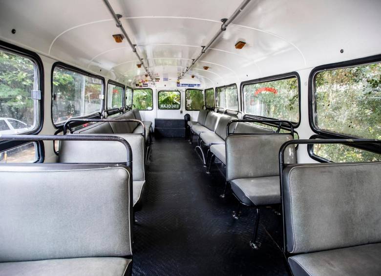 El bus conserva sus características, lo que le permite mantenerse como un vehículo clásico. Manteniendo su esencia, la idea es poder reformarlo por dentro. FOTO: JAIME PÉREZ
