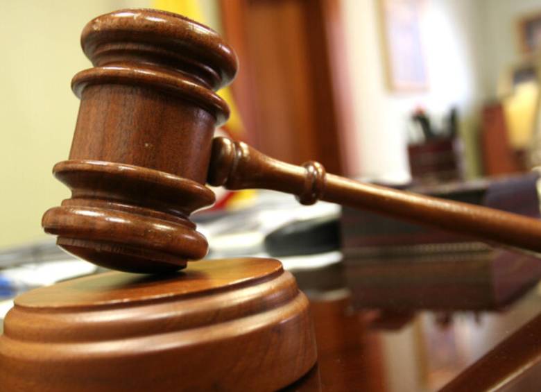 El juez promiscuo municipal de Sasaima, Guillermo Hernán Burgos Rodríguez, fue destituido e inhabilitado por 15 años tras haber actuado fuera de su jurisdicción y a favor de una mujer. FOTO: Colprensa