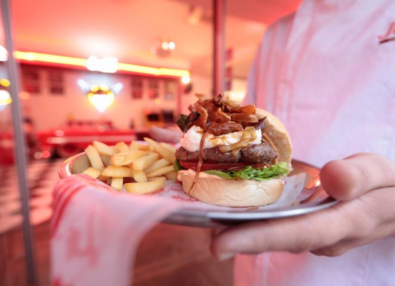El Burger Master comienza este lunes 15 de mayo e irá hasta el lunes festivo 22 de mayo. Imagen de Classic Diner, ganador del Burger 2022. Foto: Carlos Alberto Velásquez