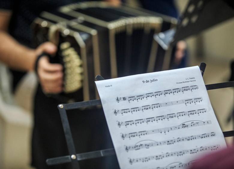 Estudio del artista: Escuela de Tango de Medellín