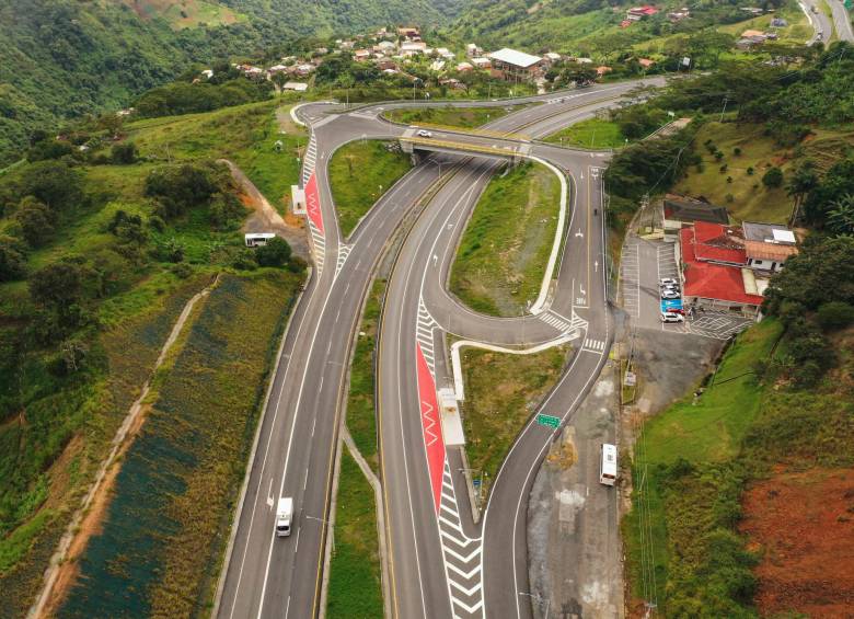 Las vías del Milagro antioqueño: Mar 1, la autopista que puso a Santa Fe de Antioquia a una hora