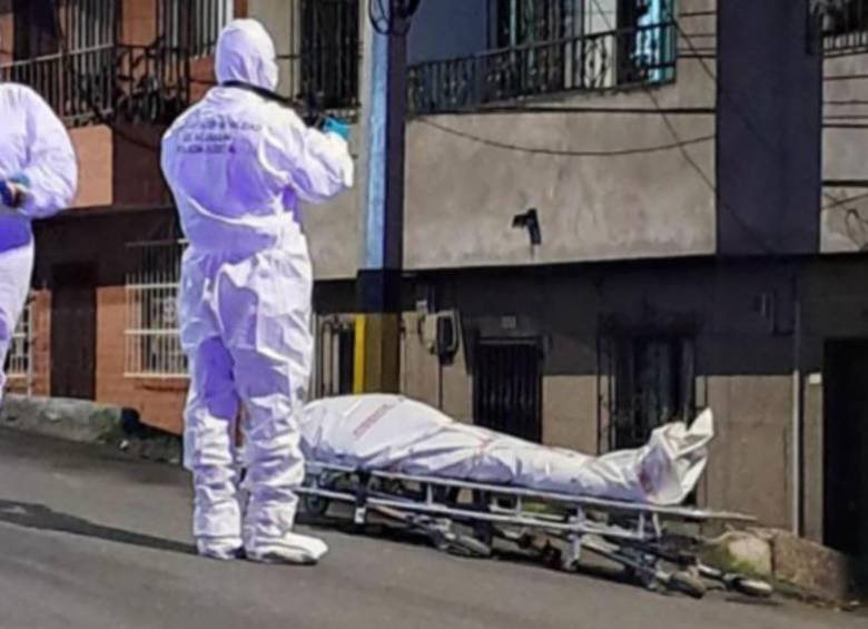 Los hechos ocurrieron en la comuna 4 de Medellín. La comunidad atacó al responsable. Foto: captura de pantalla