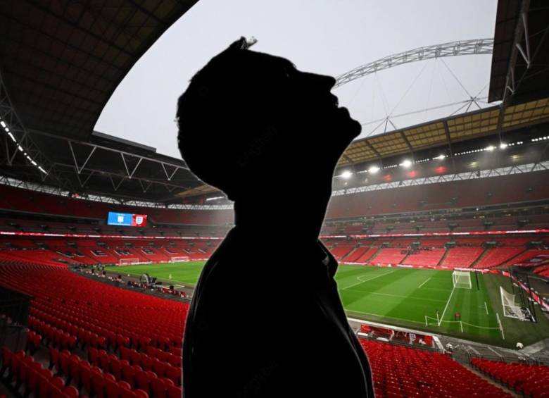 Según el informe de las autoridades y medios locales, cinco mujeres han acusado a este futbolista, pero hasta ahora solo le han hecho interrogatorios. FOTO: REDES SOCIALES WEMBLEY STADIUM Y FREE PNG