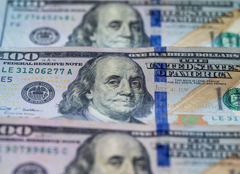 El precio promedio del dólar en la bolsa fue de $3.948,29. FOTO Carlos Alberto Velásquez