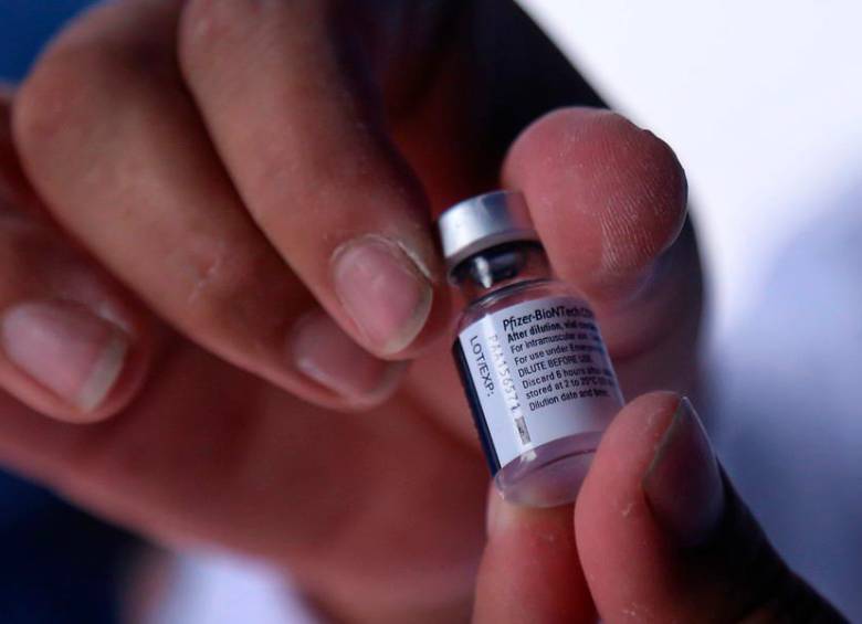 En Colombia actualmente se está aplicando la vacuna de Pfizer. FOTO Colprensa