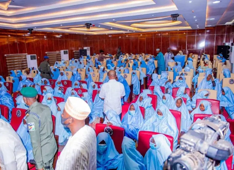 Secuestro de estudiantes y docentes en una escuela católica de Nigeria. FOTO: GETTY