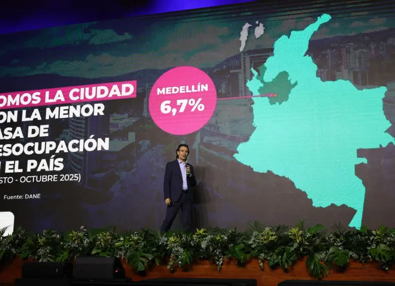 Federico Gutiérrez, alcalde de Medellín, presentó una rendición de cuentas pasados dos años de su segunda administración. FOTO: JULIO CÉSAR HERRERA