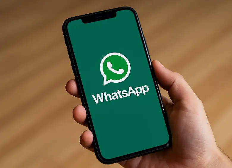 Las copias de seguridad en la nube permiten recuperar mensajes y archivos eliminados en WhatsApp de forma segura. FOTO creada con IA