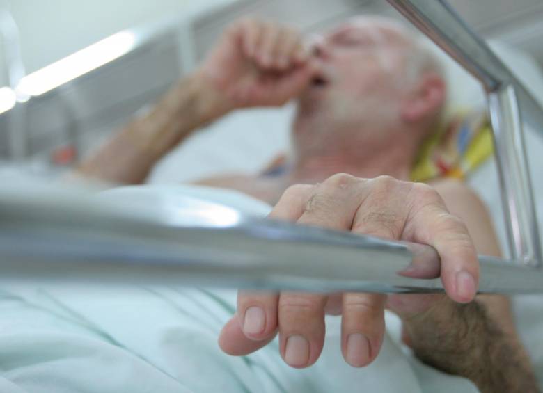 Pacientes de cáncer y afecciones cardiacas han visto un deterioro en su condición por alteraciones en sus tratamientos. FOTO colprensa
