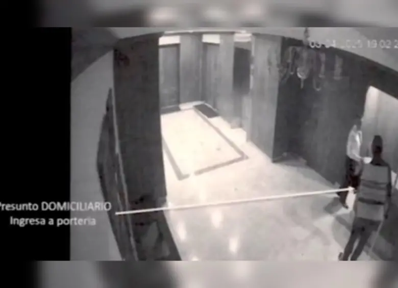 Tras un segundo intento, el repartidor concretó la entrega de las frambuesas envenenadas. Foto: Noticias RCN