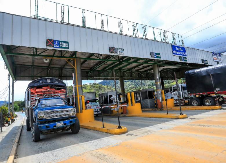 La CCI dijo que después de seis meses de la expedición del Decreto 050 que congela el cobro en algunos peajes del país se puede estar sacrificando la política fiscal y la inversión extranjera. FOTO ESNEYDER GUTIÉRREZ