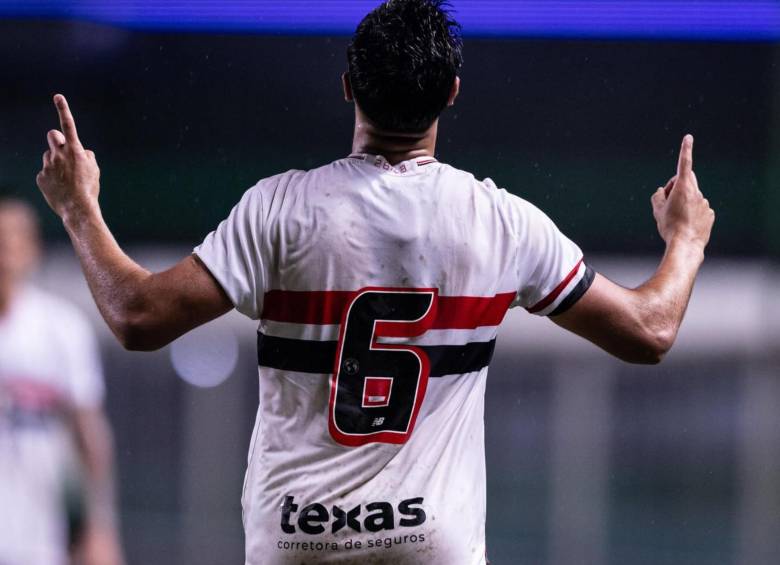 Nicolás Bosshardt, lateral de 19 años del Sao Paulo, enfrentará la justicia en libertad condicional tras arrollar fatalmente a un hombre de 84 años. FOTO: Tomada de redes sociales @nicolasbosshardt