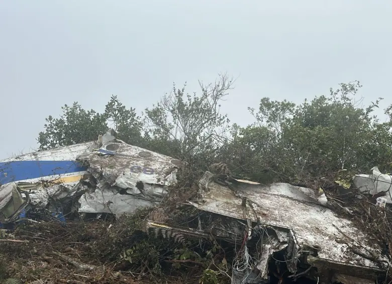Así quedó el avión de Satena siniestrado en Norte de Santander. Foto: redes sociales 