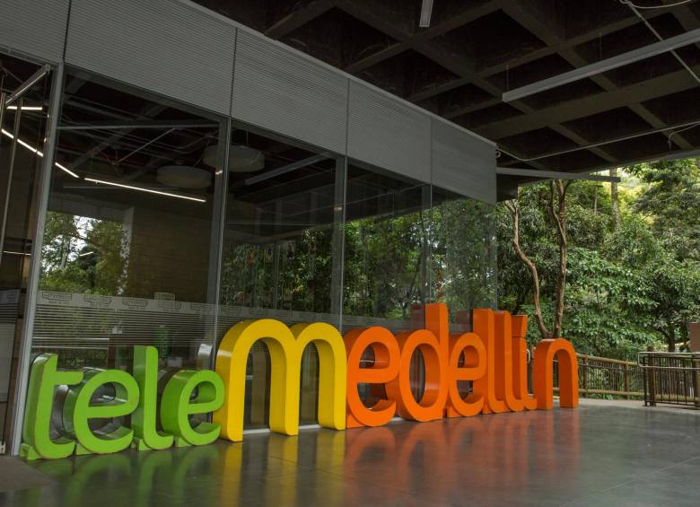 En la actual administración, Telemedellín ha tenido tres gerentes. Hoy fue nombrado Deninson Mendoza. Foto: Edwin Bustamante Restrepo