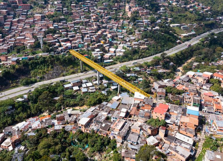 Este es el panorama actual del sector Vallejuelos al occidente de Medellín, donde predominan los asentamientos irregualres. FOTO: Manuel Saldarriaga.