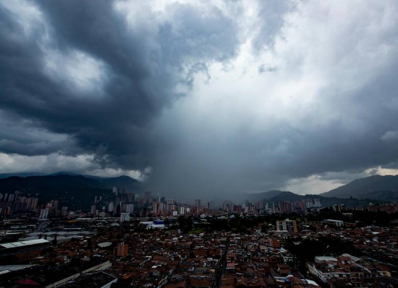 Aunque los últimos días han sido de lluvias, los organismos de socorro que estas arreciaran en las semanas y meses siguientes. FOTO JAIME PÉREZ