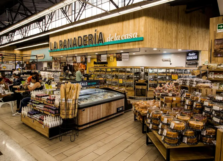 Grupo Éxito anunció más de 1.300 productos con precios especiales y ayuda alimentaria para 3.500 familias afectadas por el sismo. FOTO EL COLOMBIANO