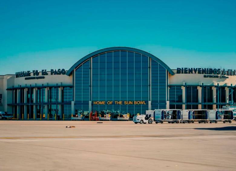 Aeropuerto de El Paso, Texas, ciudad estadounidense fronteriza con México. FOTO: Tomada de Instagram @christianchurches / @flyelp
