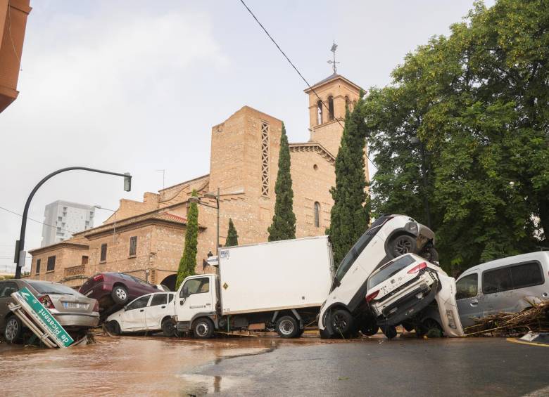 Inundaciones en España: ¿Qué es la DANA y por qué causa graves lluvias en Valencia?