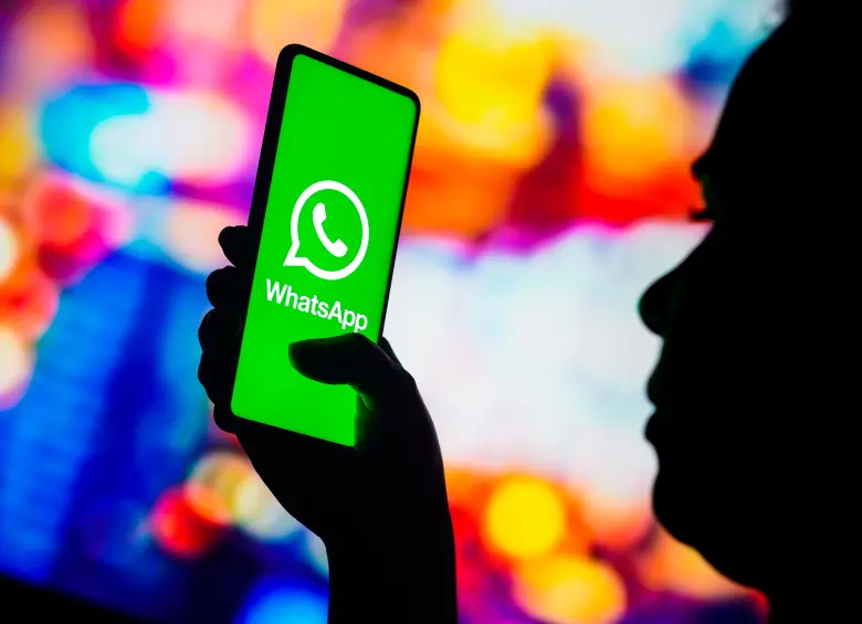 El acceso directo a la cámara de WhatsApp es una función poco conocida para capturar y enviar imágenes de manera rápida. FOTO: Depositphotos