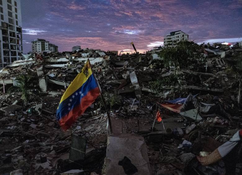 Un nuevo temblor se presentó en la madrugada del martes, 18 de agosto y tuvo como epicentro la Guaira, zona devastada por el doble terremoto en junio. Foto: Diko Betancourt- Getty Images