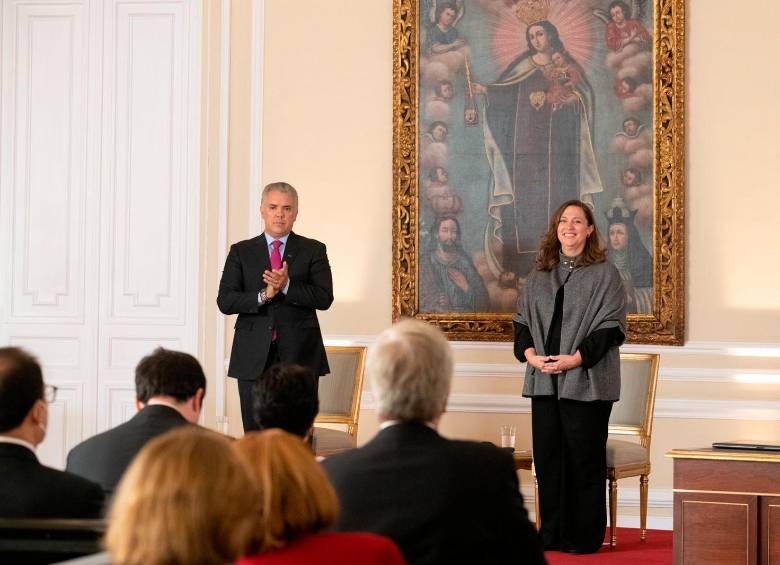 Natalia Ángel Cabo se posesionó como magistrada de la Corte Constitucional en la Casa de Nariño. FOTO: CORTESÍA