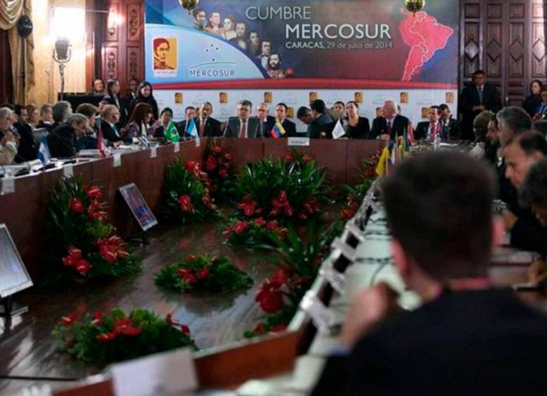 El bloque comercial Mercosur los conforman Argentina, Uruguay, Brasil, Paraguay y Venezuela (sancionado actualmente); además hay siete países asociados: Colombia, Chile, Ecuador, Perú, Bolivia, Guyana y Surinam. FOTO Colprensa.