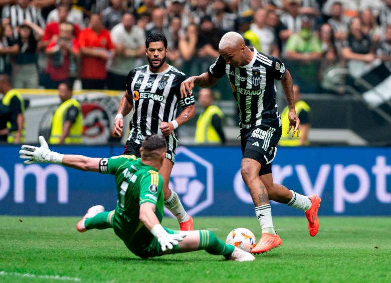 Deyverson anotó dos goles en la semifinal de ida de la Copa Libertadores. FOTO: TOMADA DEL X DE @Libertadores