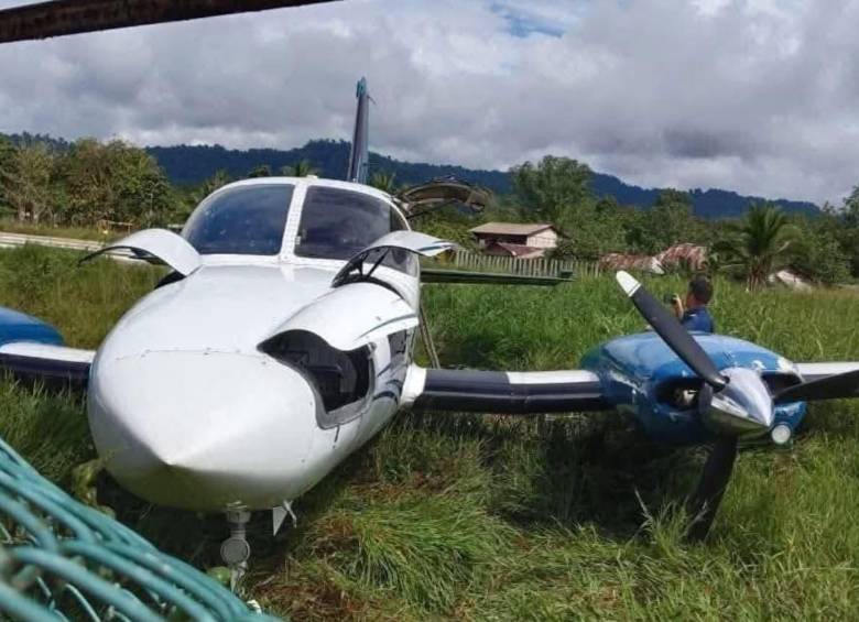 Un avión ligero sufrió un incidente en el aeropuerto Reyes Murillo de Nuquí, en Chocó. FOTO: Tomada de X @@fl360aero