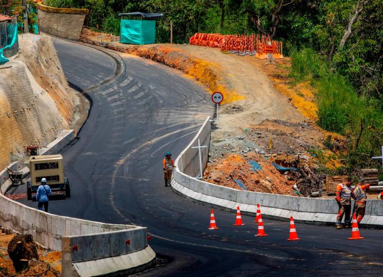 El Gobierno Nacional estaría evaluando una serie de medidas que darían un revolcón al sector de infraestructura en Colombia e incluso pondría punto final a las concesiones. FOTO CAMILO SUÁREZ