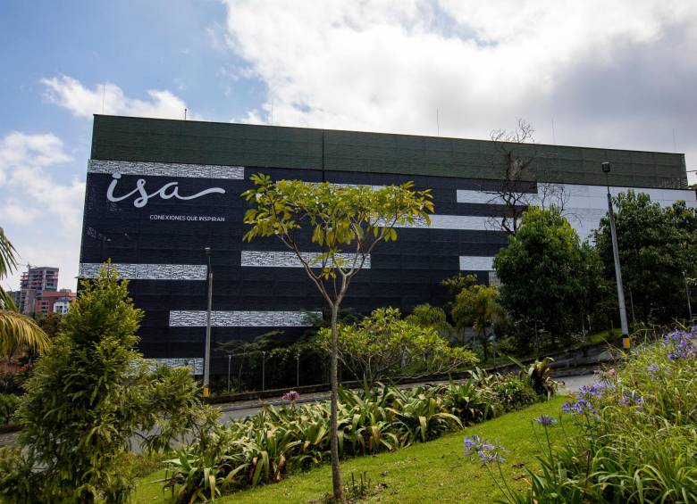 La negociación cerrada este miércoles prevé que la sede principal de ISA se mantenga en Medellín. FOTO: Edwin Bustamante
