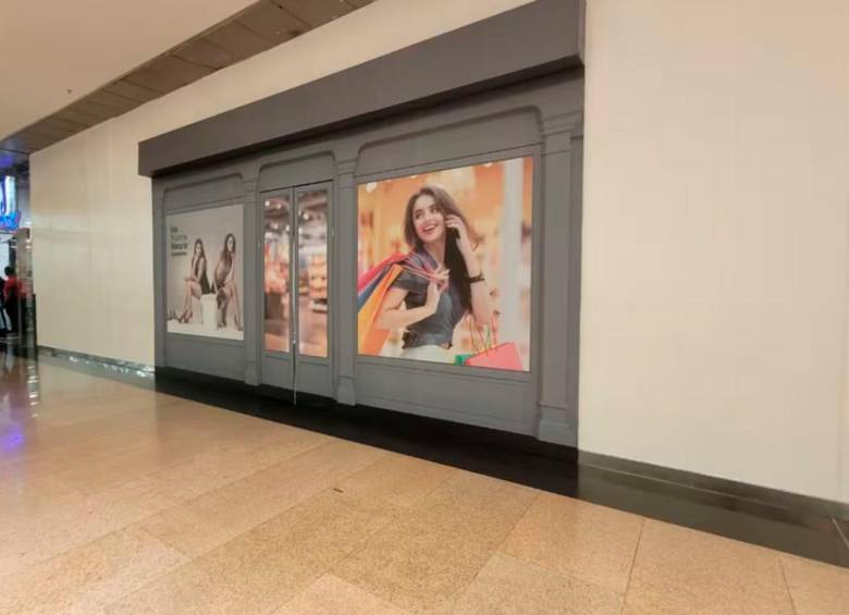 En este local del centro comercial El Cacique estaba ubicada una de las tiendas de Falabella en Bucaramanga. FOTO: Colprensa