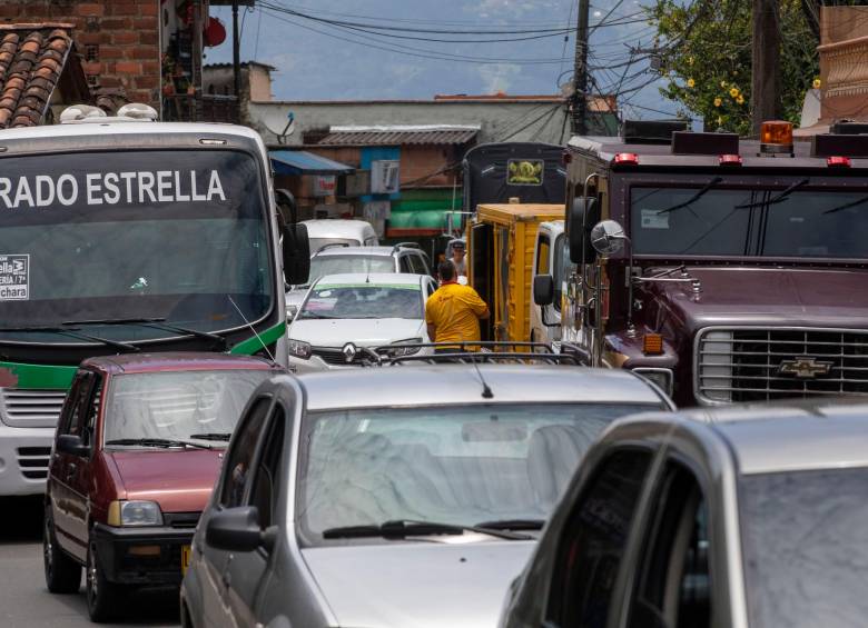 La Alcaldía dice que esta medida reducirán los conflictos de movilidad en el corregimiento. FOTO: EL COLOMBIANO