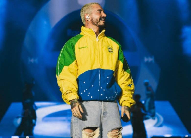 J Balvin lució prendas alusivas a la bandera de Brasil. Foto: Suministrada a EL COLOMBIANO