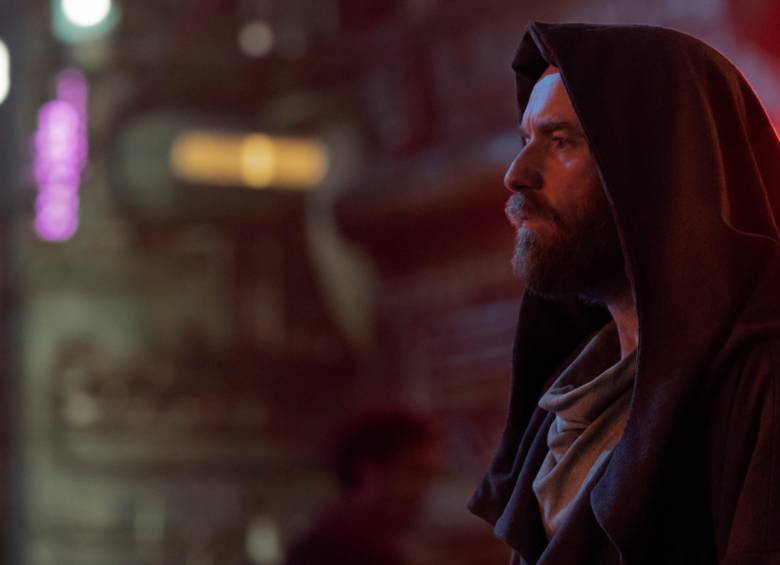 Ewan McGregor vuelve al papel que había dejado hace 17 años, el de Obi-Wan Kenobi.