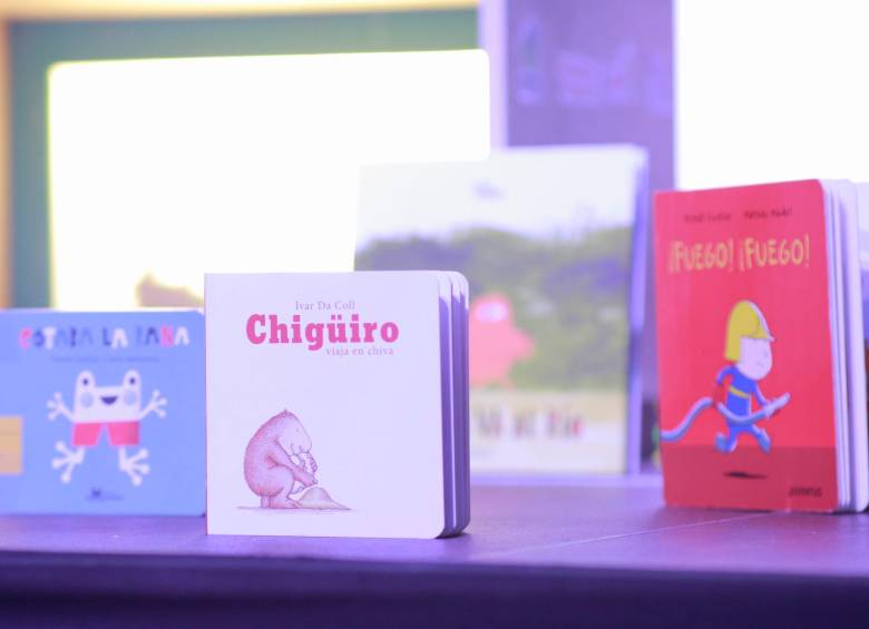 Los kits de lectura entregados buscarán fortalecer el aprendizaje de los niños y fomentar una sociedad más soñadora y solidaria. FOTO cortesía Festival Literario Utopía Colombia